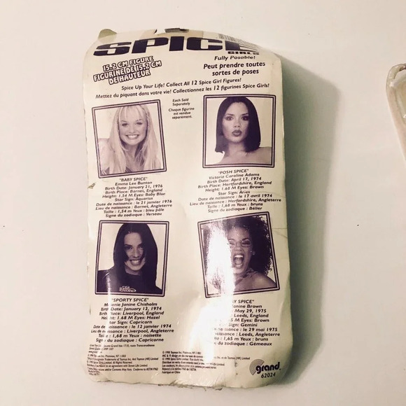 Vintage 1998 Scary Spice Girls 6 Inch Tall  Action Figure Doll Mel B Damaged - Picture 4 of 16